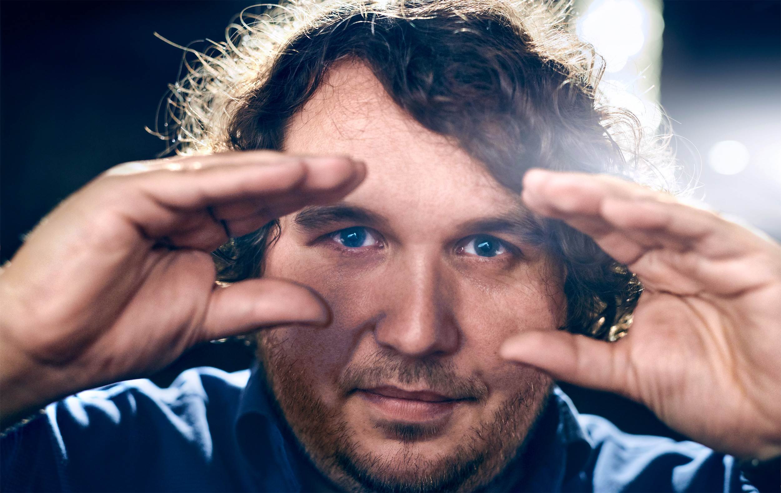 TV Digital Magazin Robert Hofmann | Filmkritiker u. Schauspieler